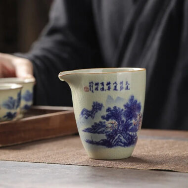 Jindezhen Gu Ru Ice Crackle Ceramic Fair Cup / Strainer [Jiangshan Keran]