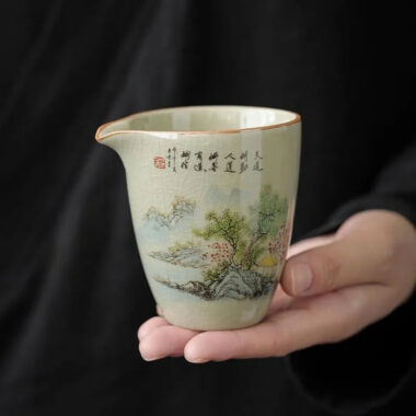 Jindezhen Gu Ru Ice Crackle Ceramic Fair Cup / Strainer [Zhi Ci Qinglu]