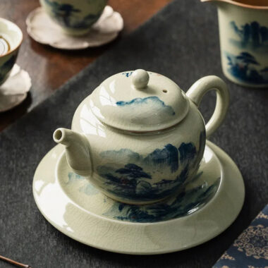 Jindezhen Gu Ru Ice Crackle Ceramic Hand-painted [Dezhong] Teapot 250ml