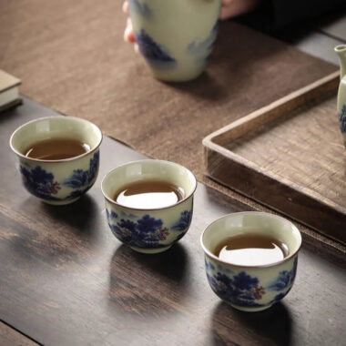 Jindezhen Gu Ru Ice Crackle Ceramic Tea Cup [Jiangshan Keran]