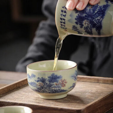 Jindezhen Gu Ru Ice Crackle Ceramic Tea Cup [Jiangshan Keran]