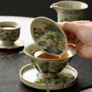 Jindezhen Ice Crackle Sancai Gaiwan [Zhi Ci Qinglu Series – Straw Hat] 130ml