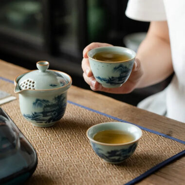 Jindezhen Tian Qing Ru Ice Crackle Ceramic Travel Tea Set