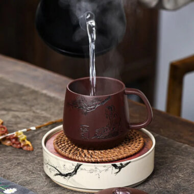 Master Handmade Yixing Zisha Tea Mug [Zhizh Changle] (Zi Ni – 380ml)