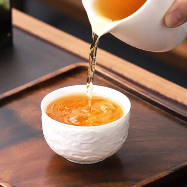 Mutton Fat Jade White Porcelain Tea Cup [Fudiao Xiang Yun] 110ml