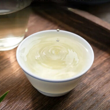 Premium Early Spring [Mountain Green Tea] Canned Gift Set 250/500g