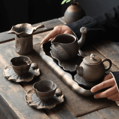 Retro Gilded Ceramic Storage Tea Tray | Pot Stand [Lotus Seedpod]