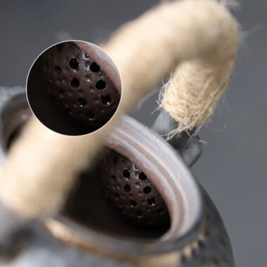 Retro Gilded Ceramic [Hammer Pattern Tiliang Teapot] 450ml