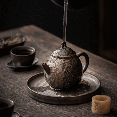 Retro Gilded Round Ceramic Tea Tray | Pot Stand