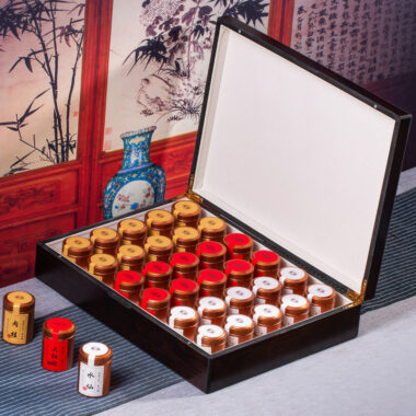 Wuyi Yan Cha [Narcissus / Rougui / Qilan / Da Hong Pao | Jin Jun Mei / Lapsang Souchong] Small Cannd Gift Box Set 250g