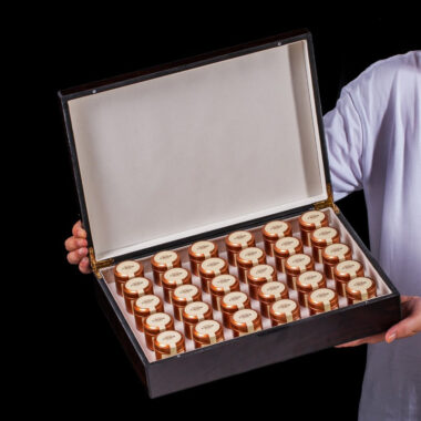 Wuyi Yan Cha [Narcissus / Rougui / Qilan / Da Hong Pao | Jin Jun Mei / Lapsang Souchong] Small Cannd Gift Box Set 250g