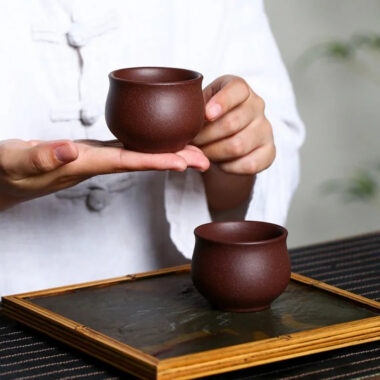 Yixing Zisha Tea Cup [Gao Pan] Di Cao Qing 110ml