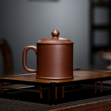 Yixing Zisha Tea Mug [Flying Dragon] (Zi Ni – 380ml)