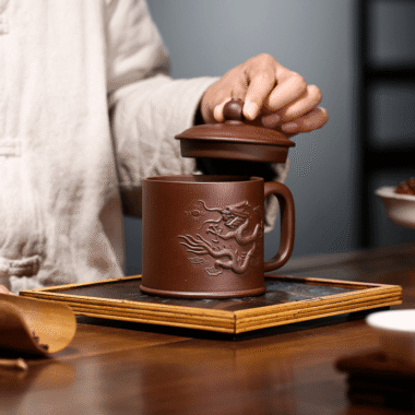 Yixing Zisha Tea Mug [Flying Dragon] (Zi Ni – 380ml)