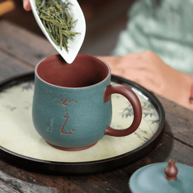 Yixing Zisha Tea Mug [Ruyi] 420ml