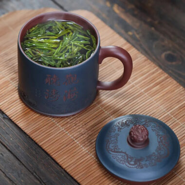 Yixing Zisha Tea Mug [Guanhai Tingtao/Shanshui] (Di Cao Qing / Lu Ni – 500ml)