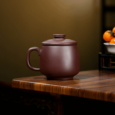 Yixing Zisha Tea Mug with Filter [Shanshui] (Zi Ni – 470ml)
