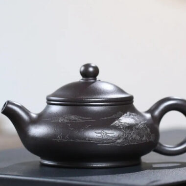 Yixing Zisha Teapot [Ai Pun Pot] (Shi Huang – 240ml)
