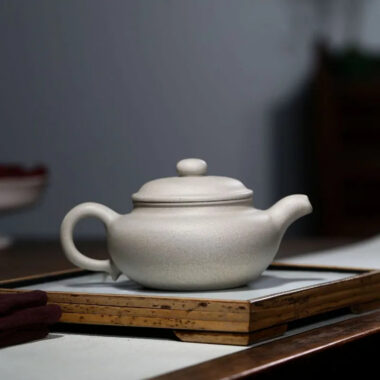 Yixing Zisha Teapot [Antique Pot] (Bai Duan Ni – 300ml)