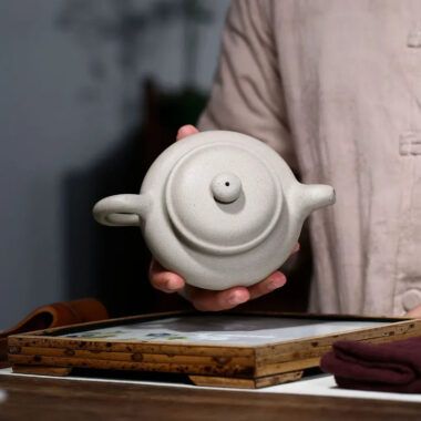 Yixing Zisha Teapot [Antique Pot] (Bai Duan Ni – 300ml)