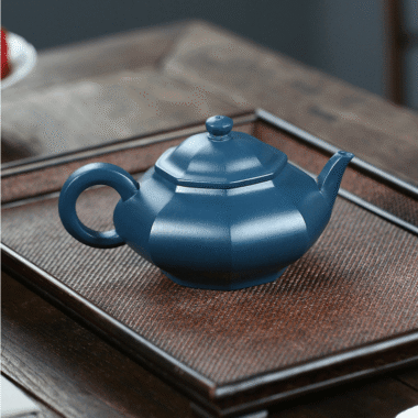 Yixing Zisha Teapot [Bafang Baoling] (Tian Qing Ni – 270ml)