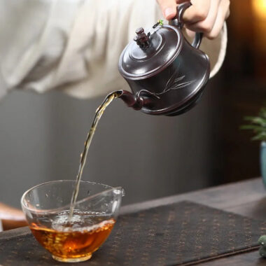 Yixing Zisha Teapot [Bamboo] (Gu Wu Huanyuan – 260ml)