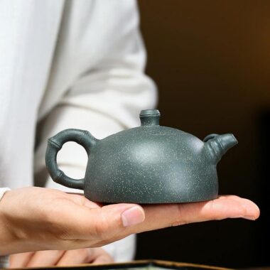 Yixing Zisha Teapot [Bamboo Half Moon] (Lu Ni – 160ml)