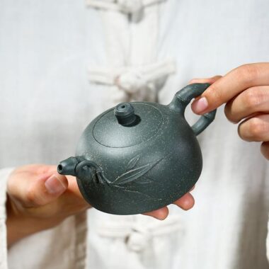 Yixing Zisha Teapot [Bamboo Half Moon] (Lu Ni – 160ml)