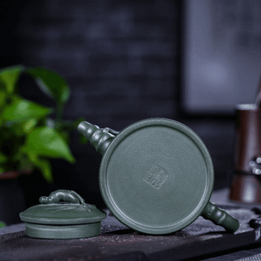 Yixing Zisha Teapot [Bamboo] (Lu Ni – 250ml)