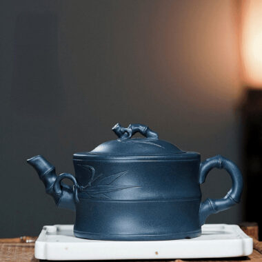 Yixing Zisha Teapot [Bamboo] (Tian Qing Ni – 320ml)