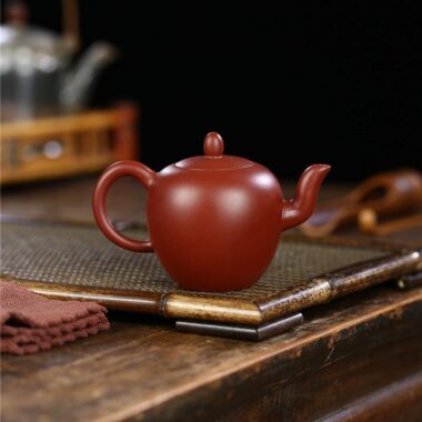 Yixing Zisha Teapot [Beauty Shoulder] (Dahongpao – 200ml)