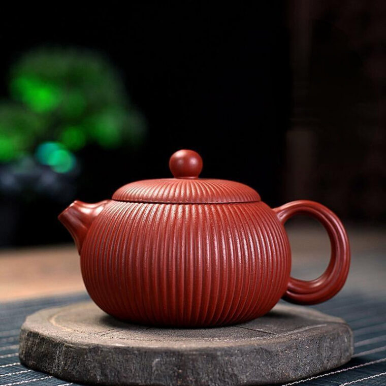 Yixing Zisha Teapot [Begonia Xishi] (Dahongpao – 200ml)