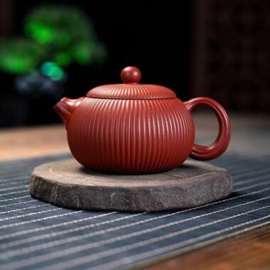 Yixing Zisha Teapot [Begonia Xishi] (Dahongpao – 200ml)