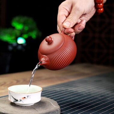 Yixing Zisha Teapot [Begonia Xishi] (Dahongpao – 200ml)