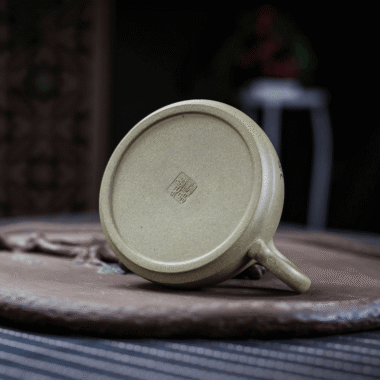 Yixing Zisha Teapot [Breeze] (Qing Duan Ni – 210ml)