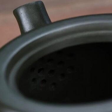 Yixing Zisha Teapot [Da Han Duo] (Lu Ni – 460ml)