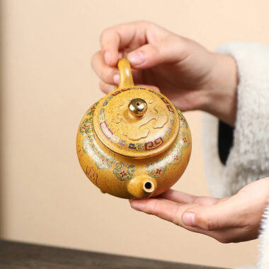 Yixing Zisha Teapot [Dabin Ruyi] Golden Enamel (Duan Ni Firewood Fired – 250ml)