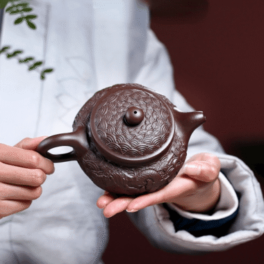 Yixing Zisha Teapot [Dragon Antique] (Zi Ni – 310ml)