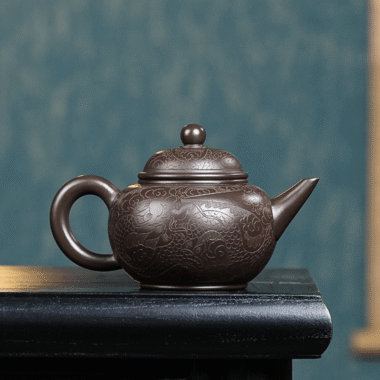 Yixing Zisha Teapot [Dragon Carved Shui Ping] (Zi Ni – 250ml)