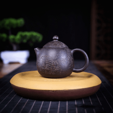 Yixing Zisha Teapot [Dragon Egg] (Hei Jin Sha – 170ml)