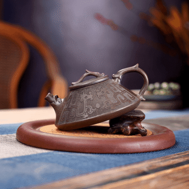 Yixing Zisha Teapot [Dragon Piao] (Gu Tong Ni – 170ml)