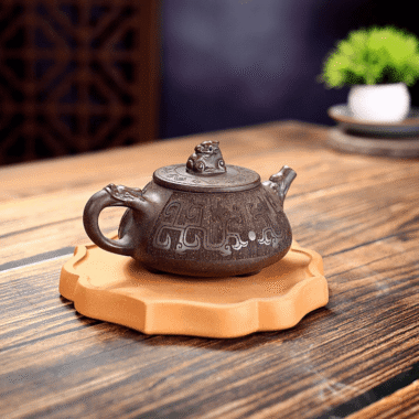 Yixing Zisha Teapot [Dragon Shi Piao] (Gu Tong Ni – 300ml)