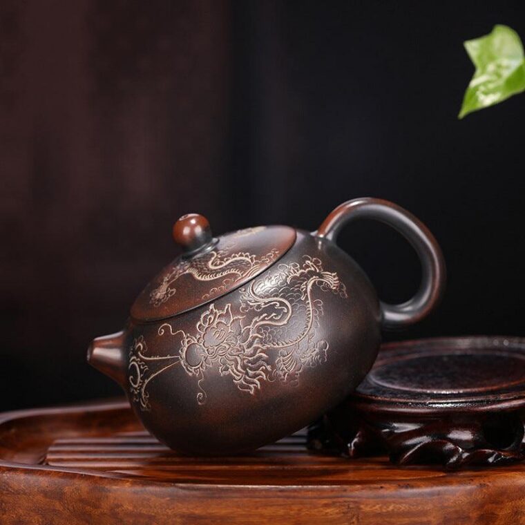 Yixing Zisha Teapot [Dragon Xishi] (Qinzhou Ni – 200ml)