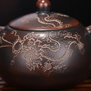 Yixing Zisha Teapot [Dragon Xishi] (Qinzhou Ni – 200ml)