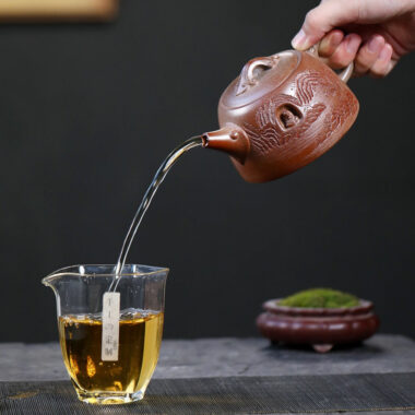 Yixing Zisha Teapot [Dunwu Damo] (High Temperature Duan Ni – 295ml)