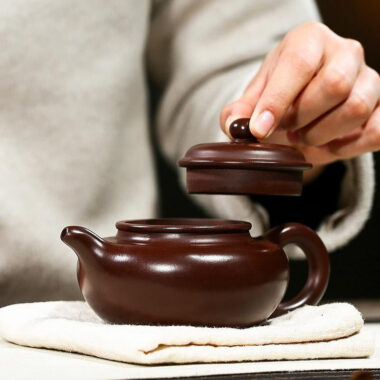 Yixing Zisha Teapot [Fanggu Pot] (Zi Zhu Ni – 240ml)