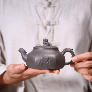 Yixing Zisha Teapot [Flame Pot] (Qinghui Ni – 200ml)