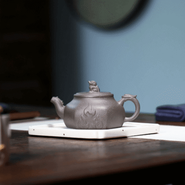 Yixing Zisha Teapot [Flame Pot] (Qinghui Ni – 200ml)