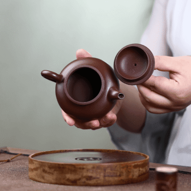 Yixing Zisha Teapot [Flat Horizontal] (Zi Zhu Ni – 160ml)