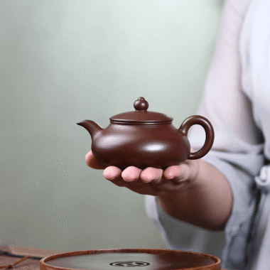 Yixing Zisha Teapot [Flat Horizontal] (Zi Zhu Ni – 160ml)